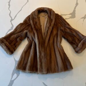 Exceptional vintage mahogany brown female mink